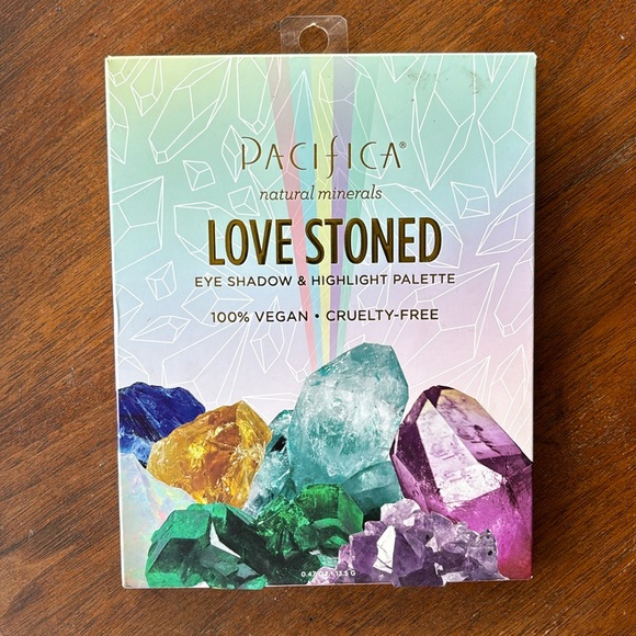Pacifica Love Stoned Crystal Eyeshadow Palette Jewel Vegan - Picture 2 of 6